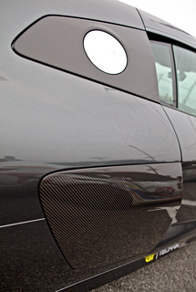 Black R8 V10 Carbon Trim
